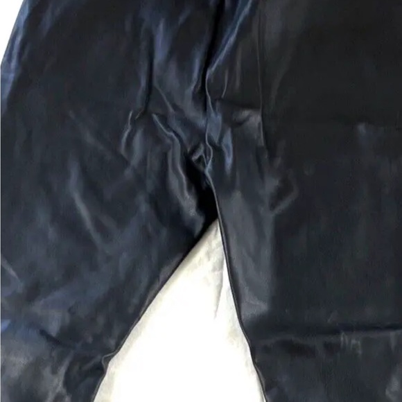 Zara High Waisted faux leather pants XS NEW - Picture 5 of 5